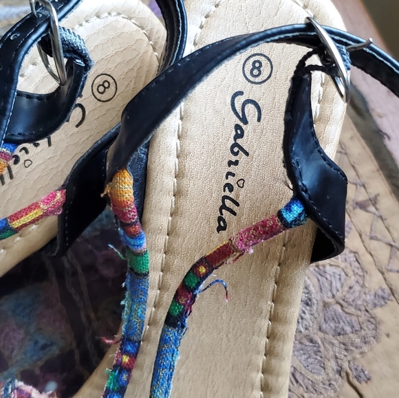 Vintage style platform strap sandals - Picture 6 of 8